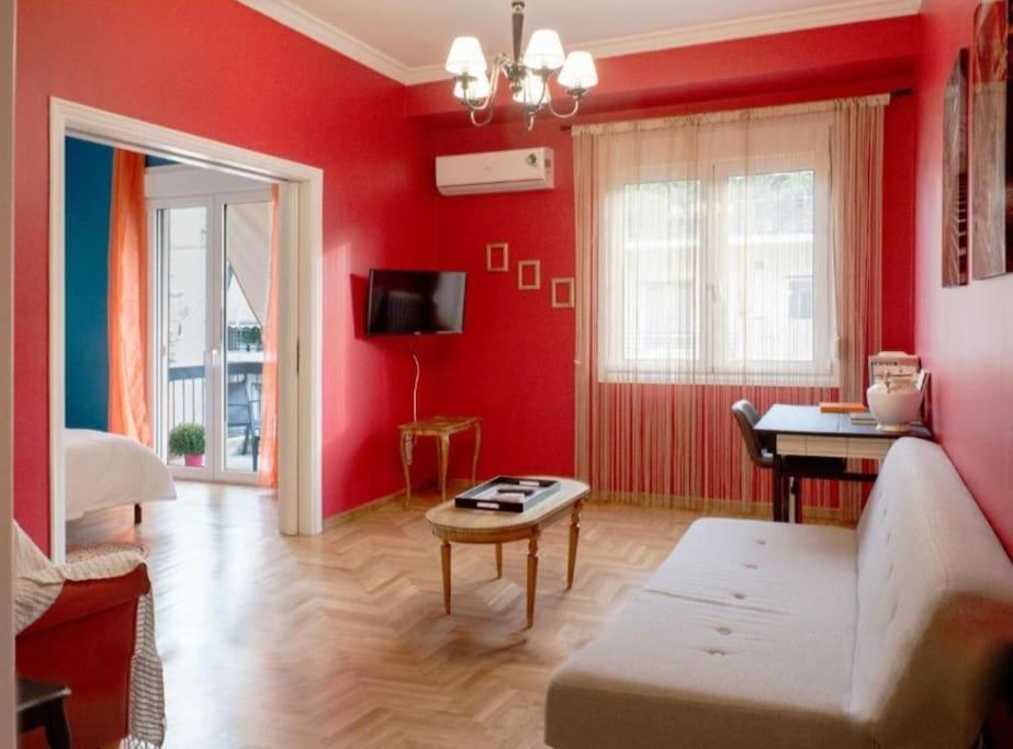 Casa De Colores, Next To The Metro Athènes Extérieur photo